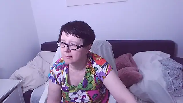 ChristaRose online show from 5, 4, 2026