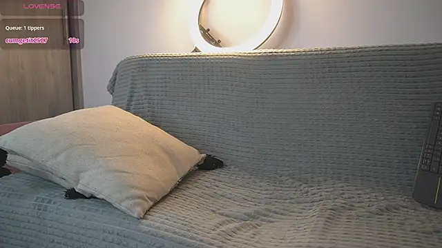 Snapshot of specter_27 chatting on 8, 9, 2025 specter 27 online show from 8, 9, 2025