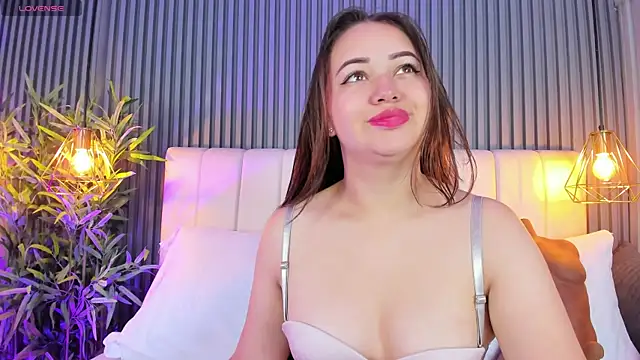 AnaisClark online show from 2, 10, 2025