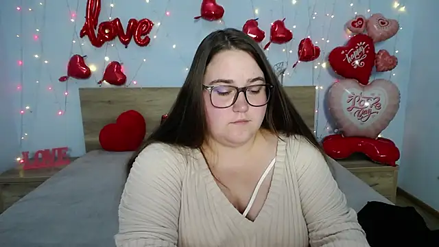Snapshot of XX_Daniella_XX chatting on 15, 2, 2025 XX Daniella XX online show from 15, 2, 2025