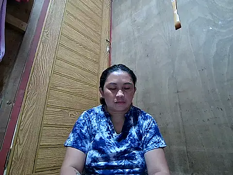 Snapshot of LalaiAsian chatting on 19, 11, 2025 LalaiAsian online show from 19, 11, 2025