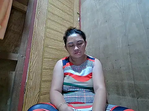 Snapshot of LalaiAsian chatting on 29, 11, 2025 LalaiAsian online show from 29, 11, 2025