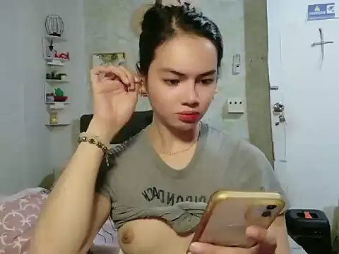 Hebefemme online show from 15, 5, 2026