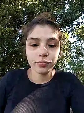 Snapshot of mariamac420 chatting on 19, 10, 2025 mariamac420 online show from 19, 10, 2025