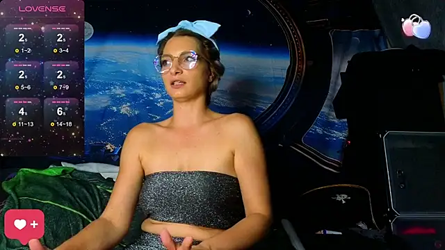 KittyMia online show from 17, 10, 2025