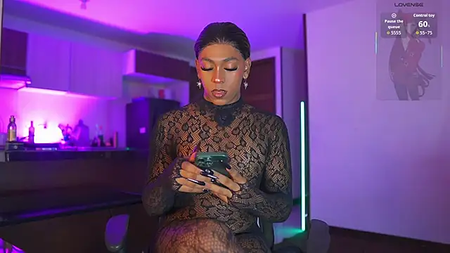 AmberRaus online show from 15, 11, 2025