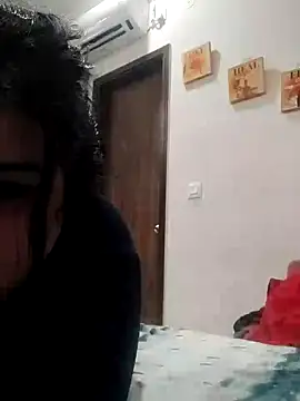 Srishtijain51 online show from 5, 1, 2025