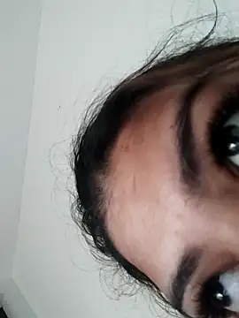 Srishtijain51 online show from 2, 3, 2025