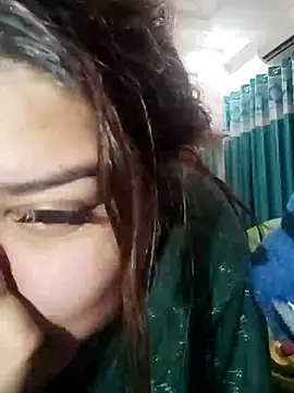 Srishtijain51 online show from 2, 3, 2025