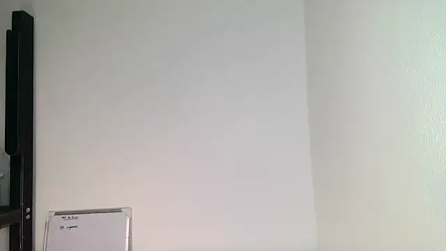 Snapshot of Mme-Evangelyne chatting on 11, 6, 2026 Mme-Evangelyne online show from 11, 6, 2026