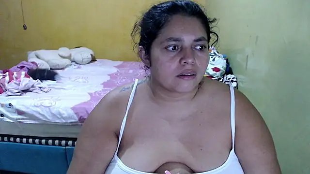 Snapshot of yulieth_bbw chatting on 16, 7, 2026 yulieth bbw online show from 16, 7, 2026