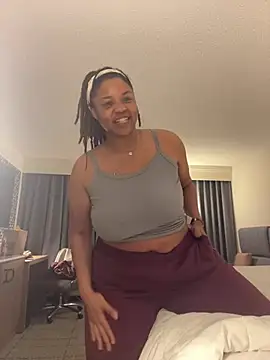 HEARTBREAKBRE online show from 24, 2, 2026