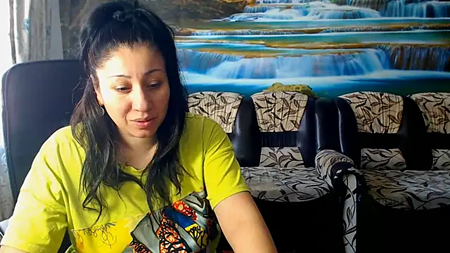 MoistMady online show from 24, 2, 2025