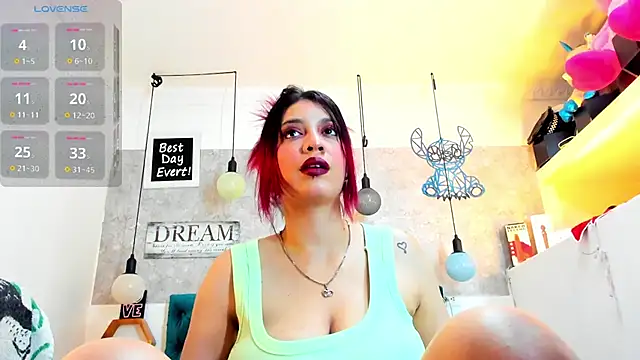 Snapshot of Rebeca_xs chatting on 9, 2, 2025 Rebeca xs online show from 9, 2, 2025