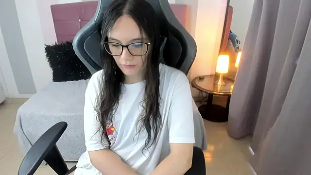 Snapshot of Wanda_sg chatting on 8, 10, 2025 Wanda sg online show from 8, 10, 2025