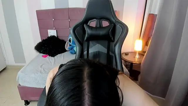 Snapshot of Wanda_sg chatting on 27, 11, 2025 Wanda sg online show from 27, 11, 2025