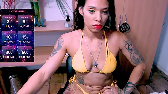 Snapshot of kimberly_999 chatting on 13, 2, 2025 kimberly 999 online show from 13, 2, 2025