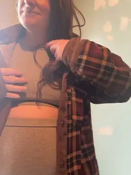 Mini And The Bear online show from 12, 4, 2026