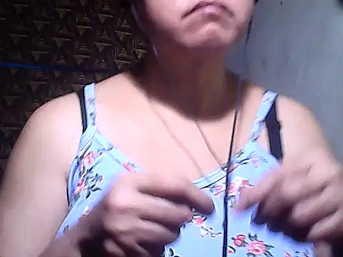 sweetsosie18 online show from 14, 2, 2026