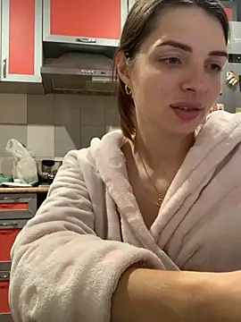 SeducingYoghourt online show from 27, 10, 2025