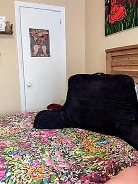 PotOfGreer online show from 4, 3, 2025