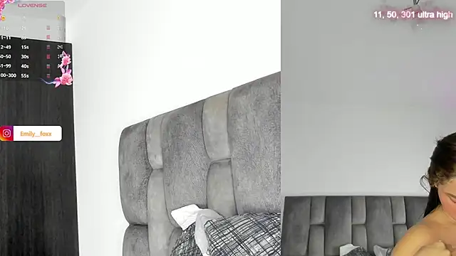 Snapshot of emily_fox1 chatting on 4, 7, 2026 emily fox1 online show from 4, 7, 2026
