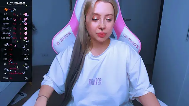 MonaLauu online show from 29, 1, 2025