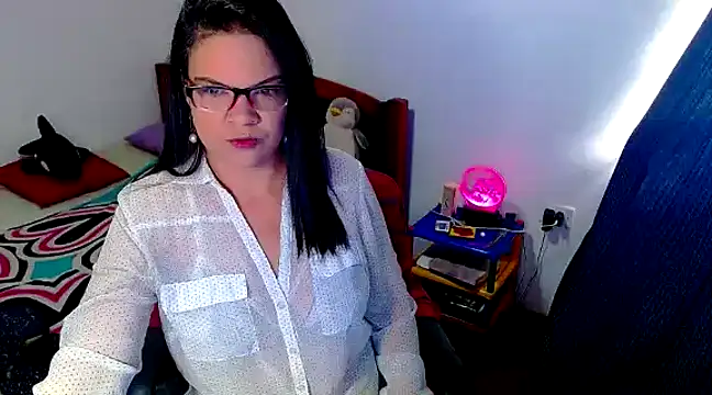 luchiana hott21 online show from 21, 3, 2025