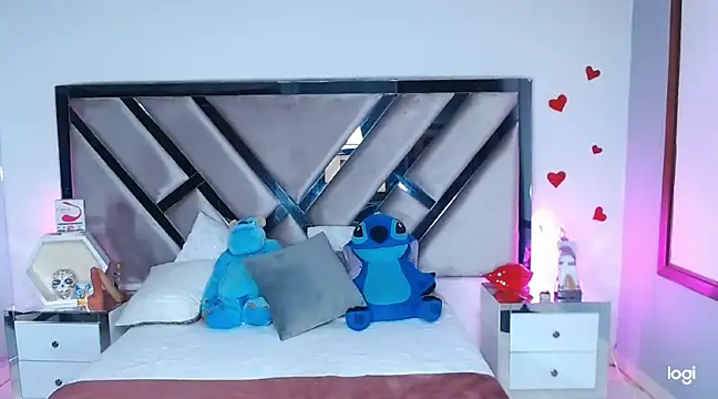 Snapshot of lady_Ary_xx chatting on 24, 1, 2025 lady Ary xx online show from 24, 1, 2025