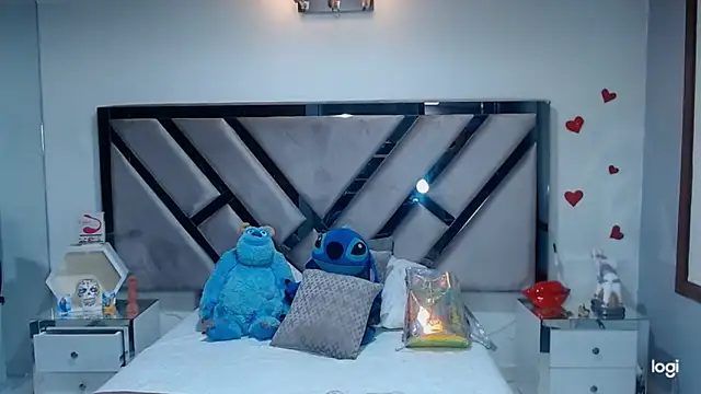 Snapshot of lady_Ary_xx chatting on 27, 1, 2025 lady Ary xx online show from 27, 1, 2025