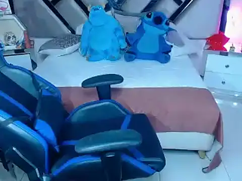 Snapshot of lady_Ary_xx chatting on 1, 2, 2025 lady Ary xx online show from 1, 2, 2025