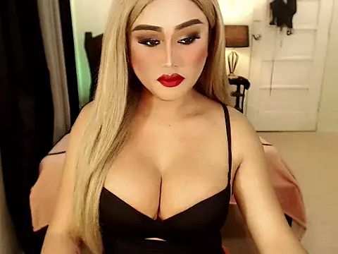 MISTRESS OF EVILCUMxx online show from 10, 3, 2025