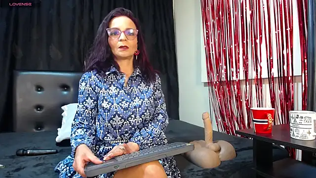 Miss ellien online show from 24, 2, 2026