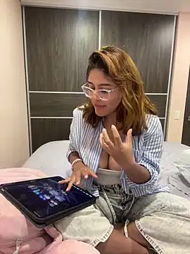 Juliana News online show from 8, 1, 2025