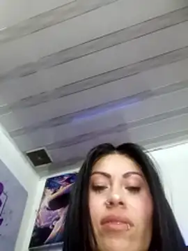 Tania mature online show from 6, 3, 2026