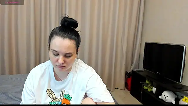 Snapshot of AlanaBrox chatting on 29, 5, 2026 AlanaBrox online show from 29, 5, 2026