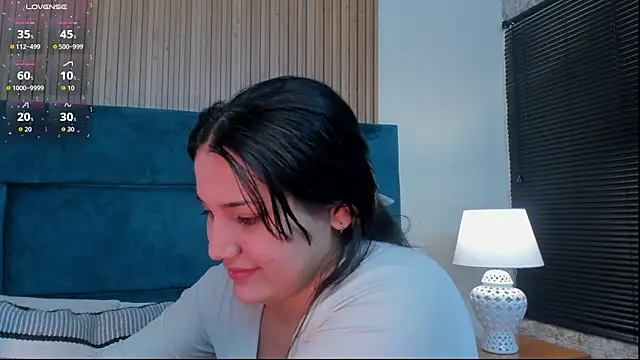 Kareena chopra online show from 30, 6, 2026