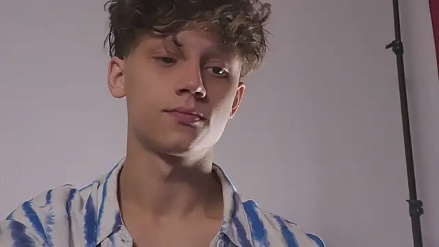 Snapshot of Nicky_neal chatting on 27, 9, 2025 Nicky neal online show from 27, 9, 2025