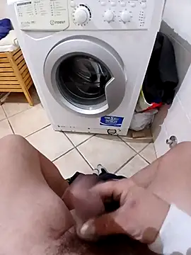 Snapshot of 74bob chatting on 8, 11, 2025 74bob online show from 8, 11, 2025