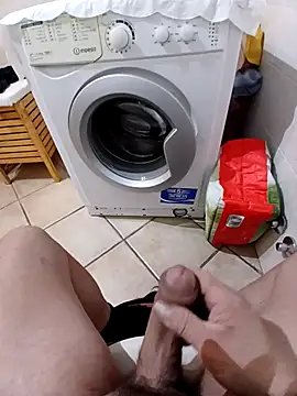 Snapshot of 74bob chatting on 23, 12, 2025 74bob online show from 23, 12, 2025