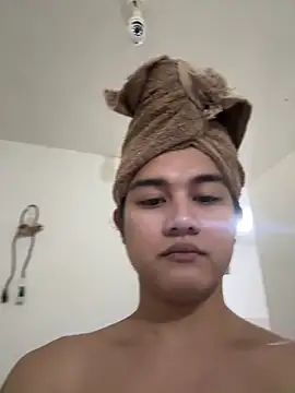 MarieLoveGlamorous online show from 26, 2, 2025