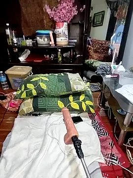 HotsexyNaughtysweetbaby online show from 23, 3, 2026