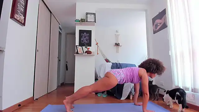 karlye 5 online show from 9, 3, 2025