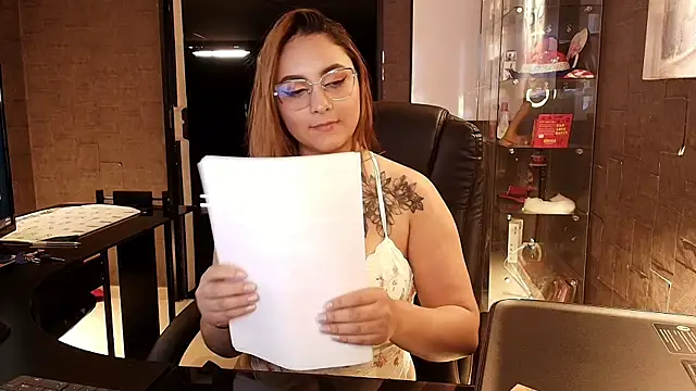 Emiily W online show from 21, 10, 2025