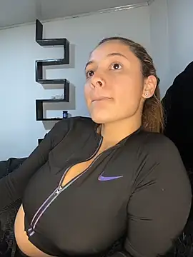 Emiily W online show from 4, 3, 2026