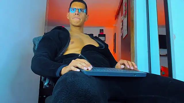  John Boy  online show from 2, 12, 2025