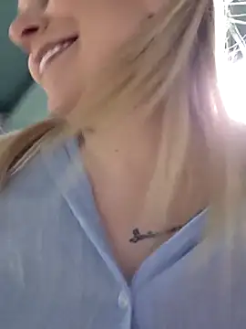 Snapshot of Bondgirl_013 chatting on 25, 3, 2026 Bondgirl 013 online show from 25, 3, 2026