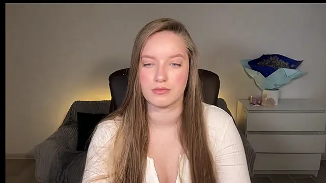 EvaMaddison online show from 19, 3, 2026