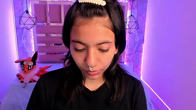 Snapshot of Nami_usagi chatting on 3, 12, 2024 Nami usagi online show from 3, 12, 2024