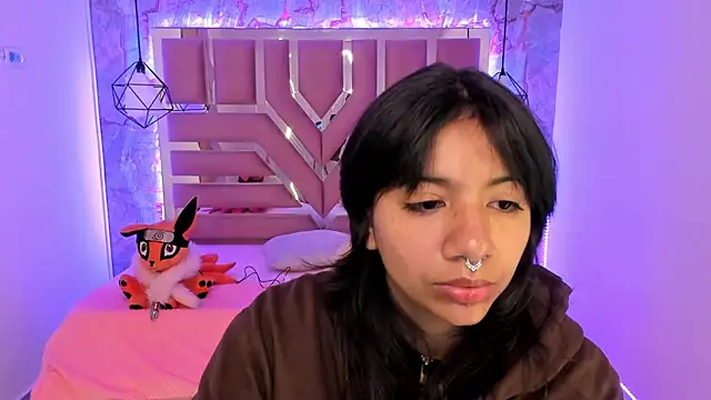 Snapshot of Nami_usagi chatting on 13, 1, 2025 Nami usagi online show from 13, 1, 2025